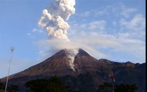 status gunung merapi saat ini